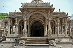 Ahmedabad: Hathi singh temple entrance
