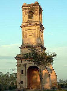 Karnal: Tower at Cemetery