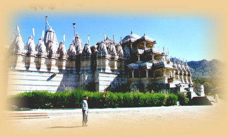 Indien Tempel, Architektur von Tempel von Ranakpur, Rajasthan